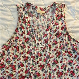 ModCloth Floral Sleeveless Top